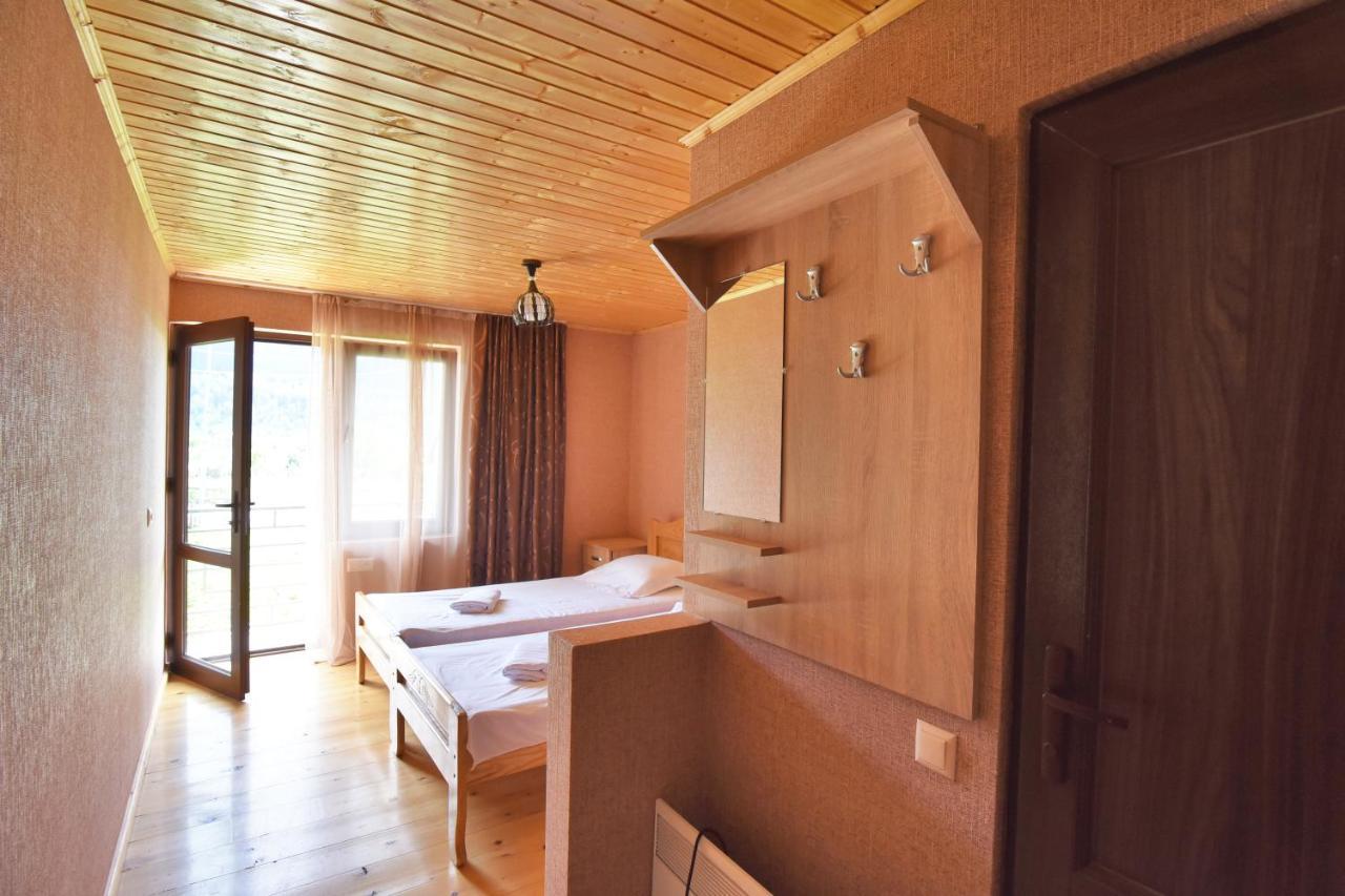 Hotel Saba à Mestia Extérieur photo